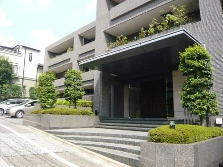 グランツオーベル目白近衛町
