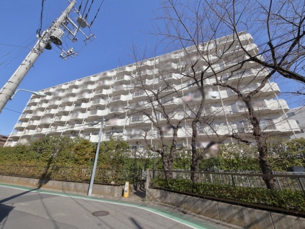 白鳥スカイマンション