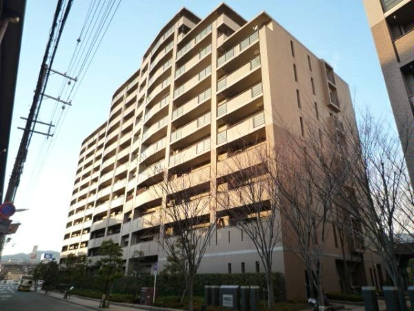 モンセーヌ住吉川公園