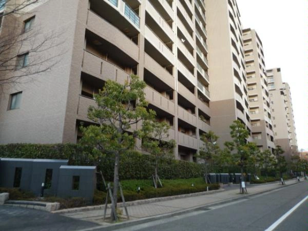 モンセーヌ住吉川公園