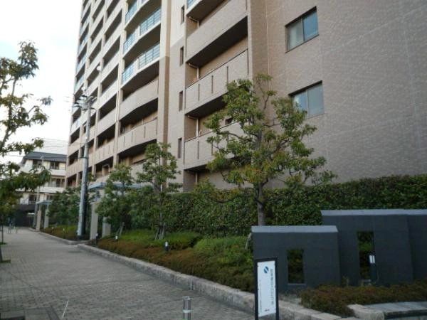 モンセーヌ住吉川公園
