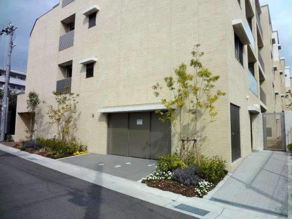 ジオ芦屋東山町