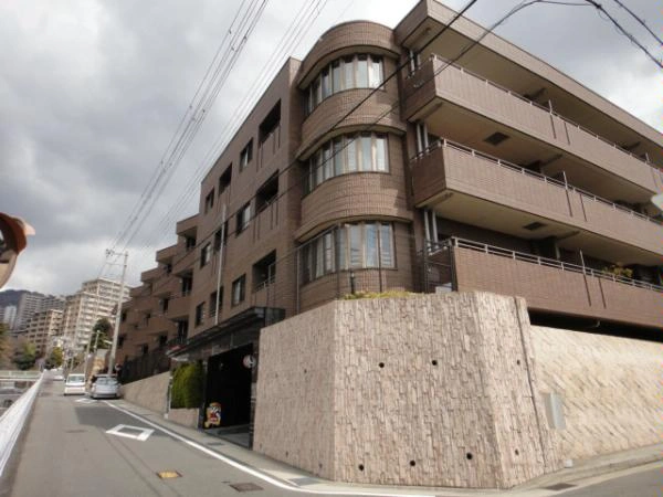 ファミールグラン六甲篠原北町