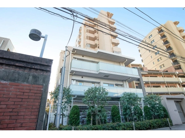 アーデル旧古河庭園