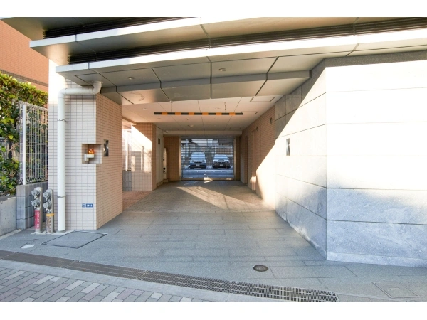 アーデル旧古河庭園