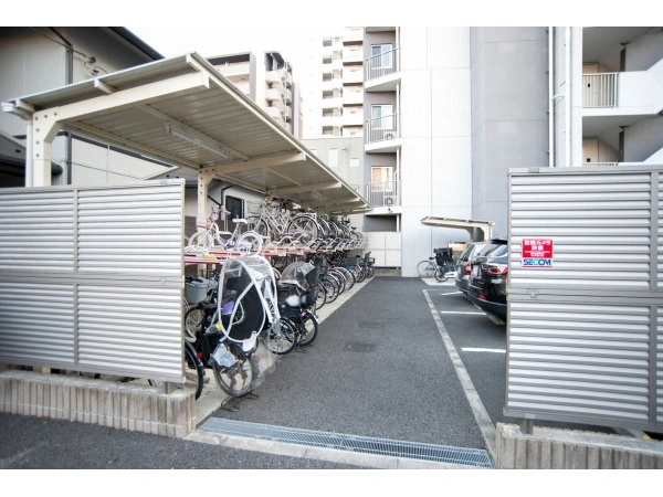 プレシス府中リヴェスタ