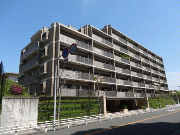 桃山台ロジュマンパーク・ビュー