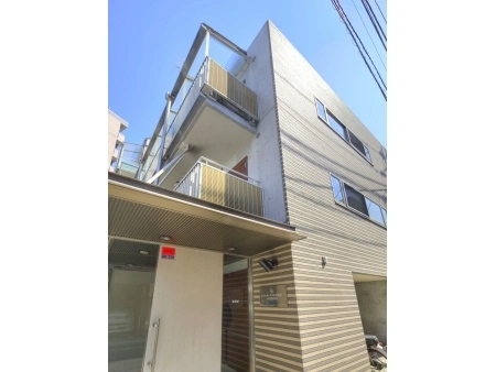 ラグジュアリーアパートメント森下