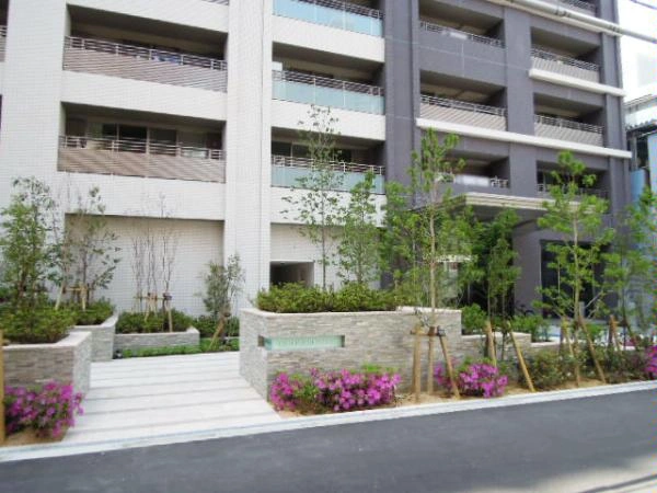 クレヴィア南森町
