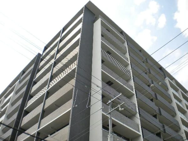 クレヴィア江坂