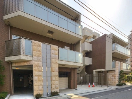 ミオカステーロ梅屋敷