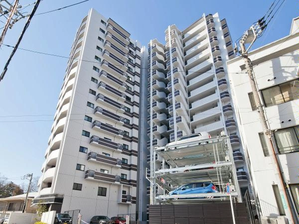 レーベンリヴァーレ町田ルージアタワー
