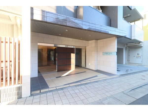 プレシス小岩
