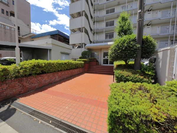 コープ野村東伏見