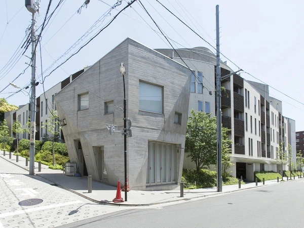 プラウド南麻布