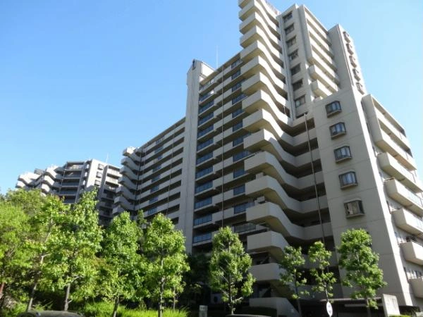 オークヒルズ香里四番館