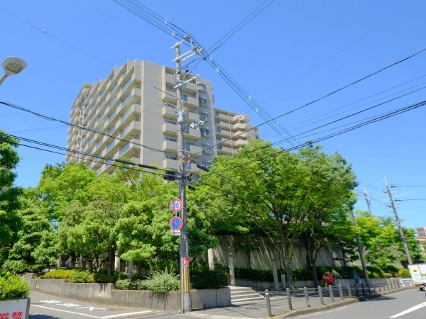 オークヒルズ香里六番館