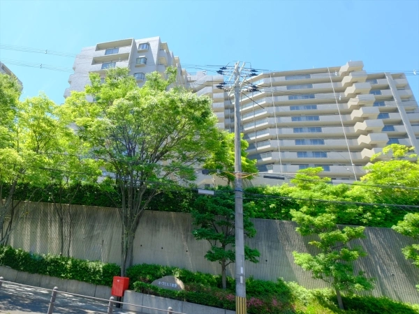 オークヒルズ香里六番館