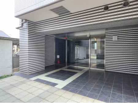 ラグジュアリーアパートメント中野坂上