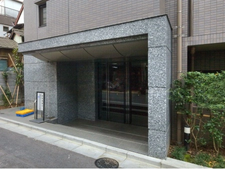 ルーブル中野坂上参番館