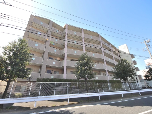 ヴィナロス横濱中田カレンティーナ