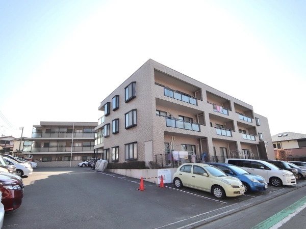 サングレイス横浜中田