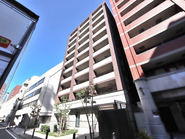ウエリス横濱日本大通り