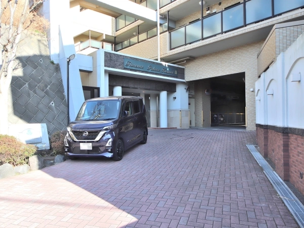 フローレンスパレス鴨居II