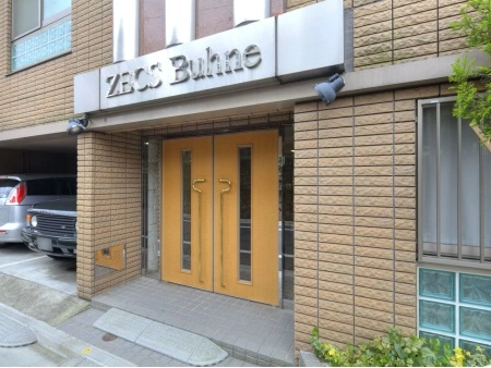 ゼクスビューネ中野本町