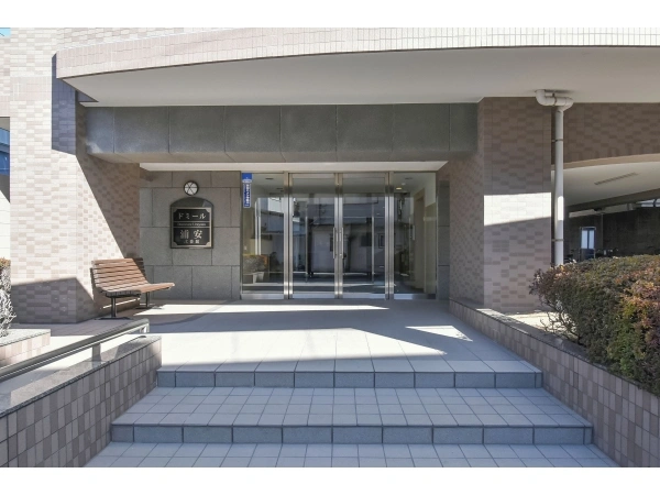 ドミール浦安　弐番館