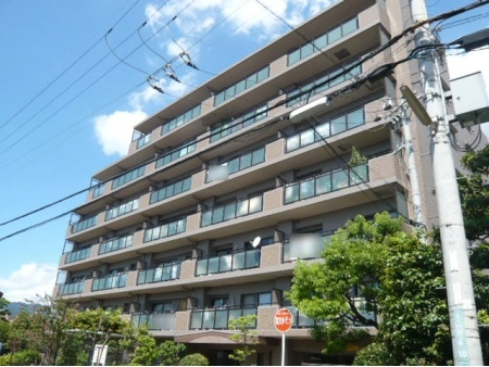ステイツ甲東園フラッツ