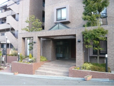 ステイツ枚方椋の木が見える丘