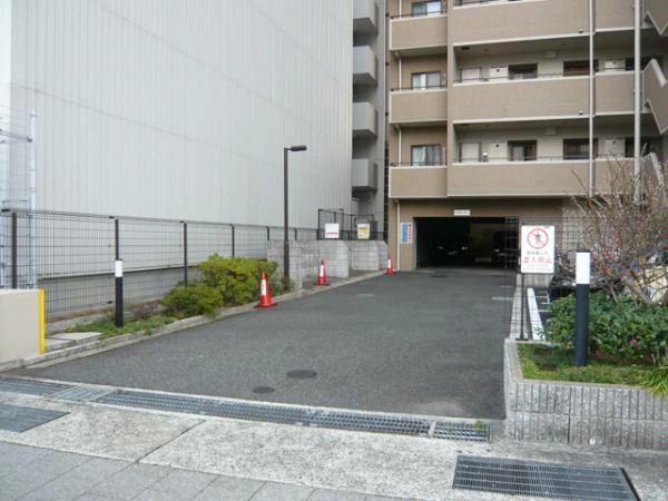 ステイツ六甲道フラッツ