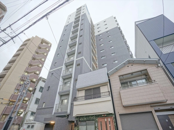 プレサンスロジェドーム前