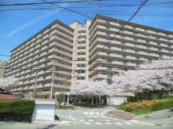 宝塚清荒神ヒルズ