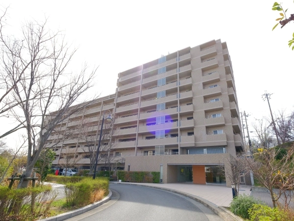 グランノア高槻阿武山ルーチェ