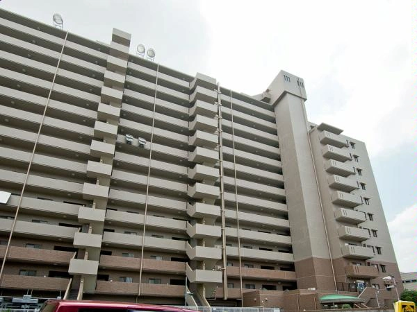 ファミールスクエア八王子