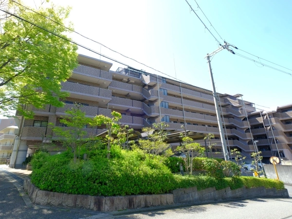 藤和緑地公園ホームズ