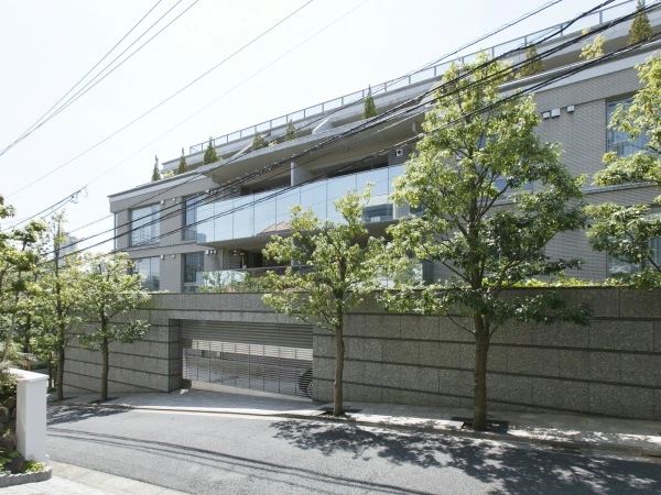 フォレセーヌ池田山公園