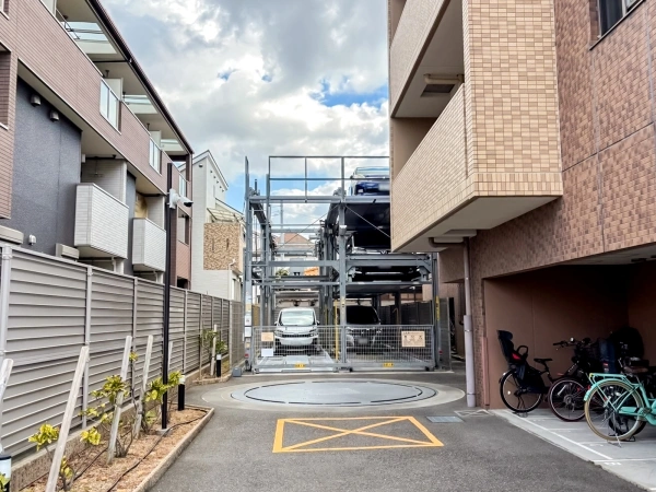 プレサンスロジェ西宮北口門前町テラス