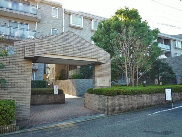 コープ野村緑山ヒルズ