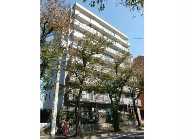 桜ヶ丘駅前ヒルズ
