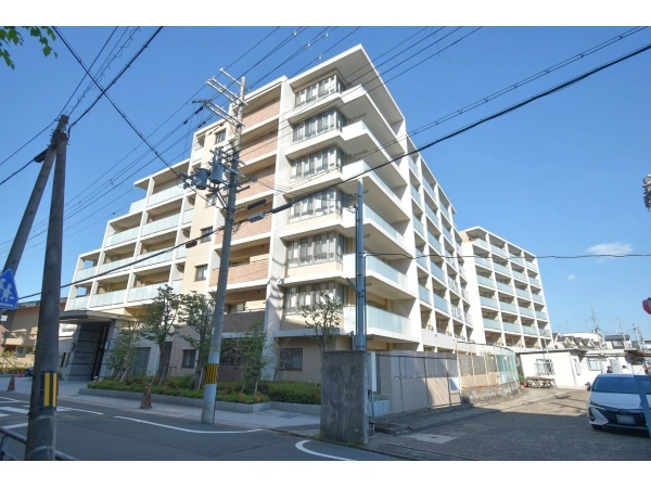 パラドール四条山ノ内ウエストシティ
