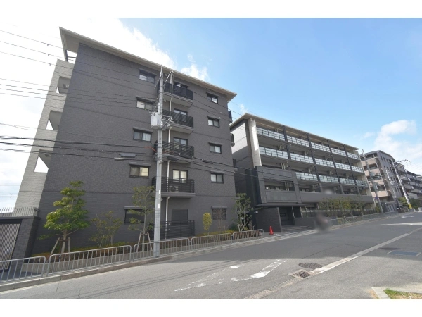 プレサンスロジェ伏見桃山
