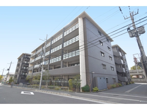 プレサンスロジェ伏見桃山