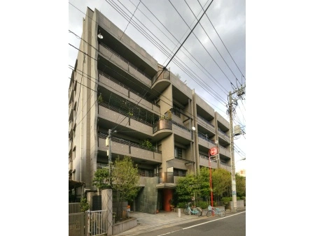 ザ・ステイツ大山アートスクエア