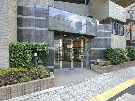 ゼファー大山ファムエール