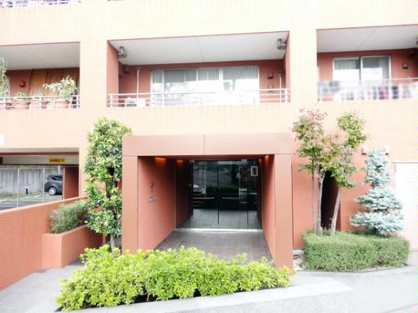 クレッセント横浜岸谷台