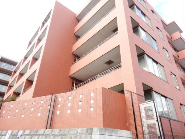 クレッセント横浜岸谷台