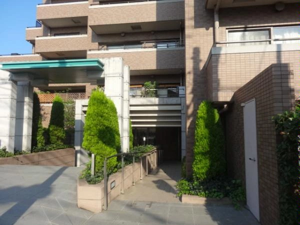 ネオヒルズ東寺尾北台